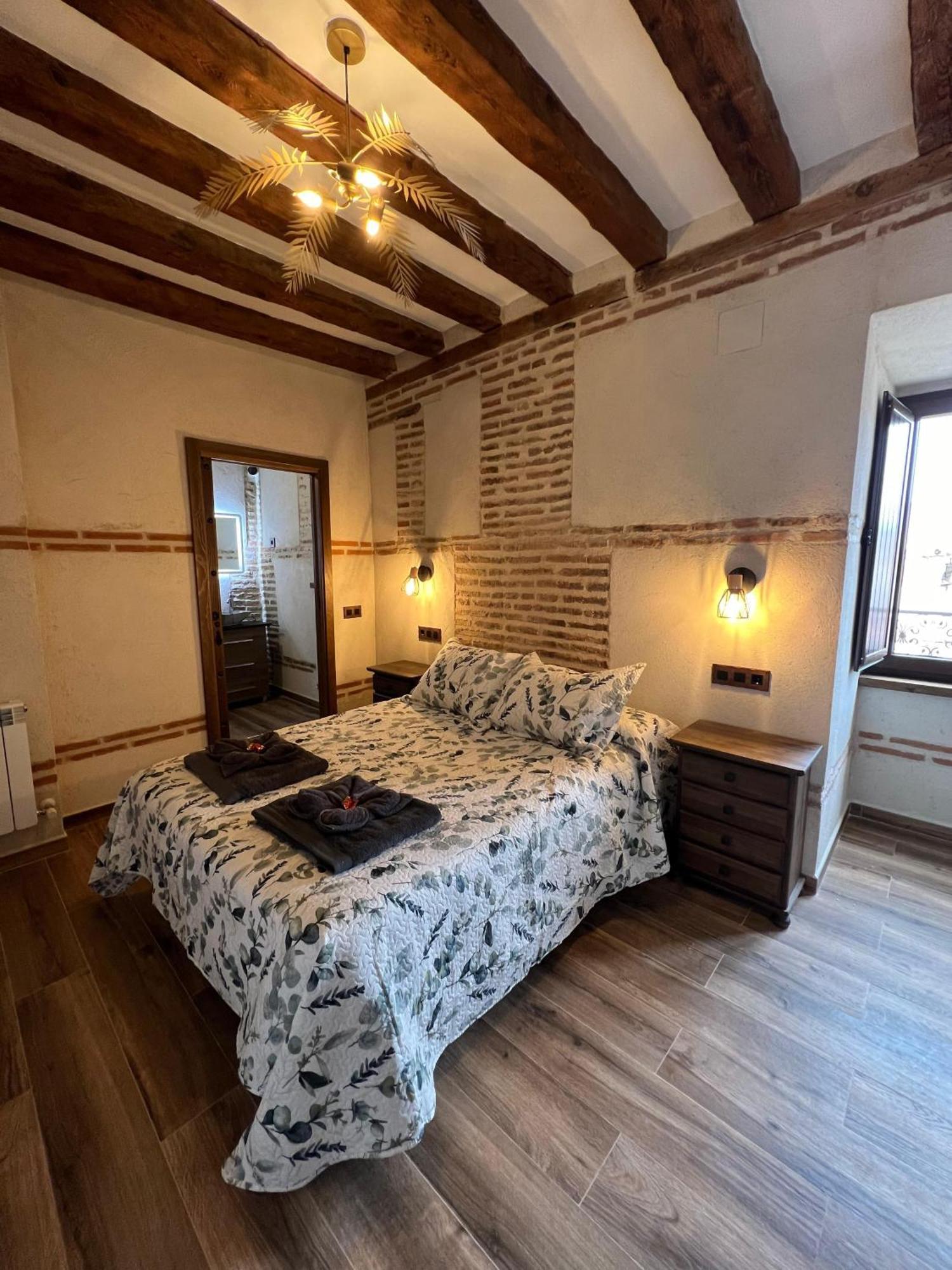 Casa Rural El Torreon Fontiveros Rom bilde