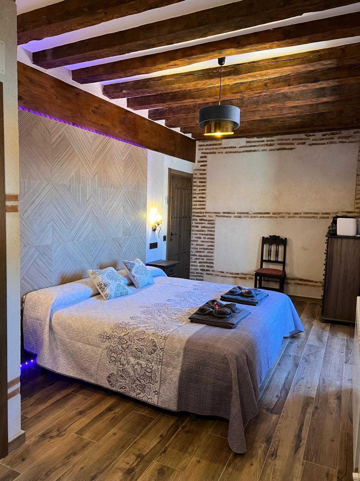 Casa Rural El Torreon Fontiveros Rom bilde