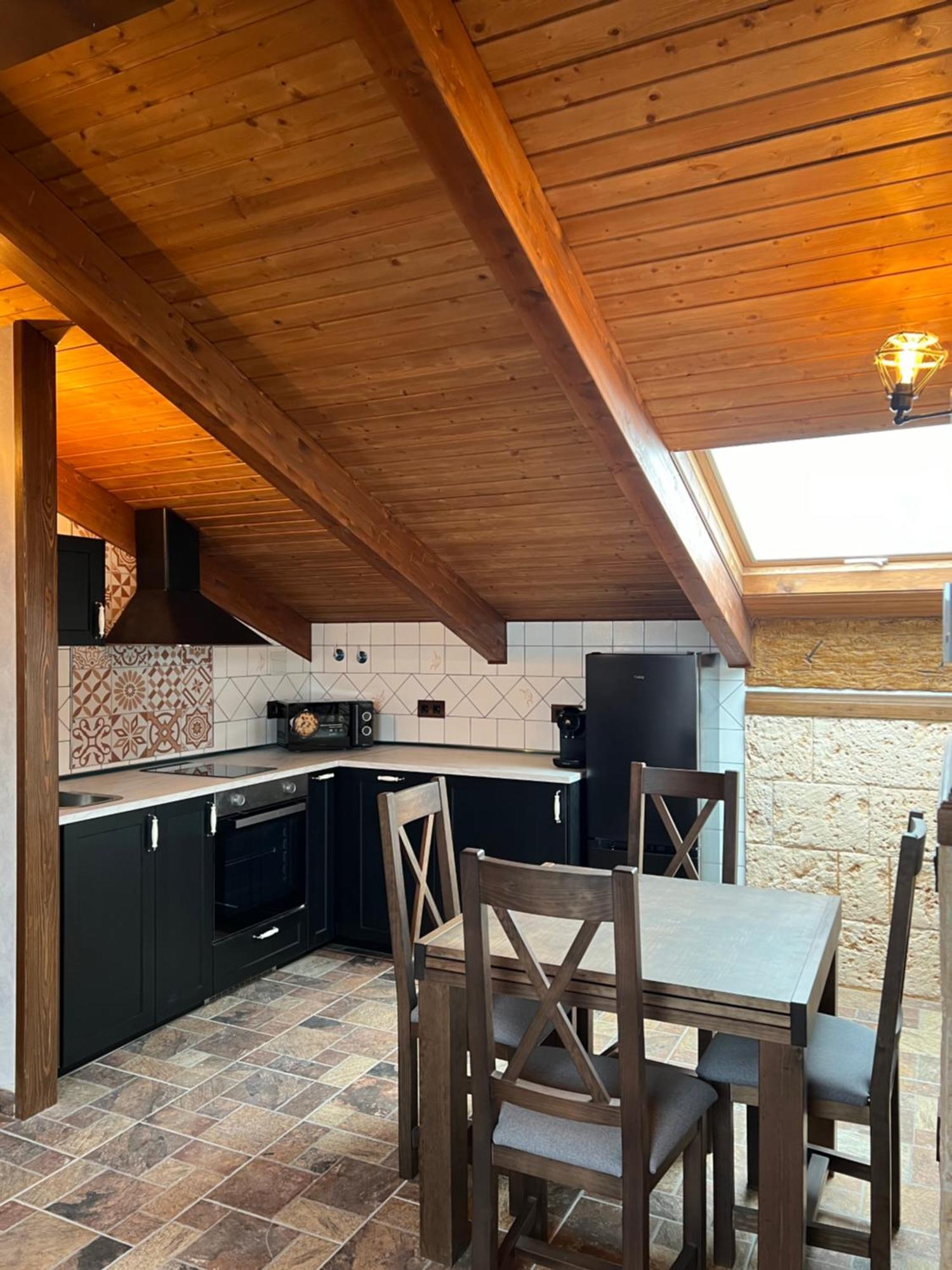 Casa Rural El Torreon Fontiveros Eksteriør bilde